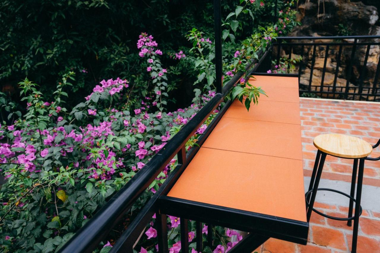 Trang An Freedom Hood Hostel Ninh Binh Exterior photo